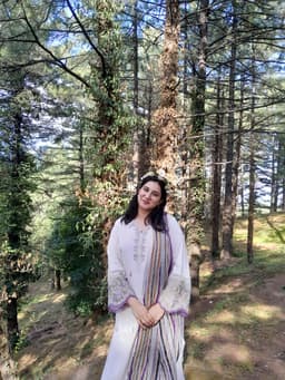 Ayesha Farrukh