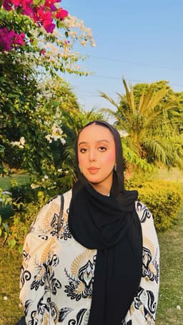 Momina Hayat